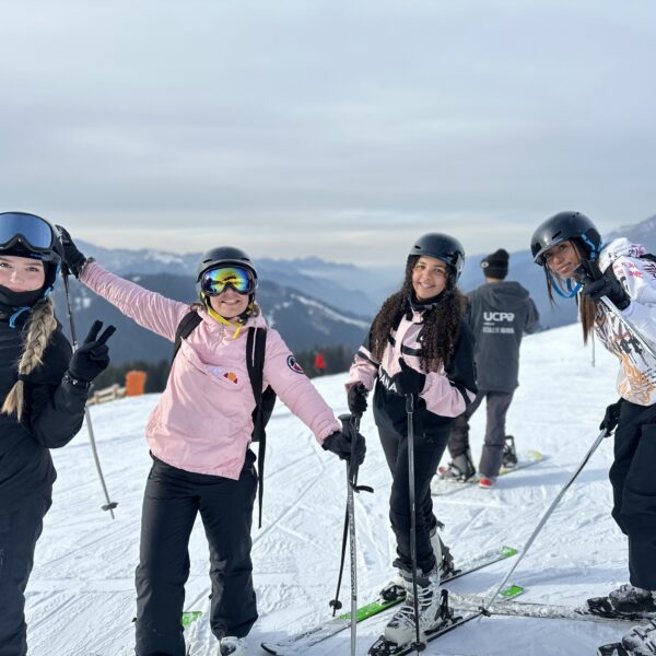 enfants en séjour de ski